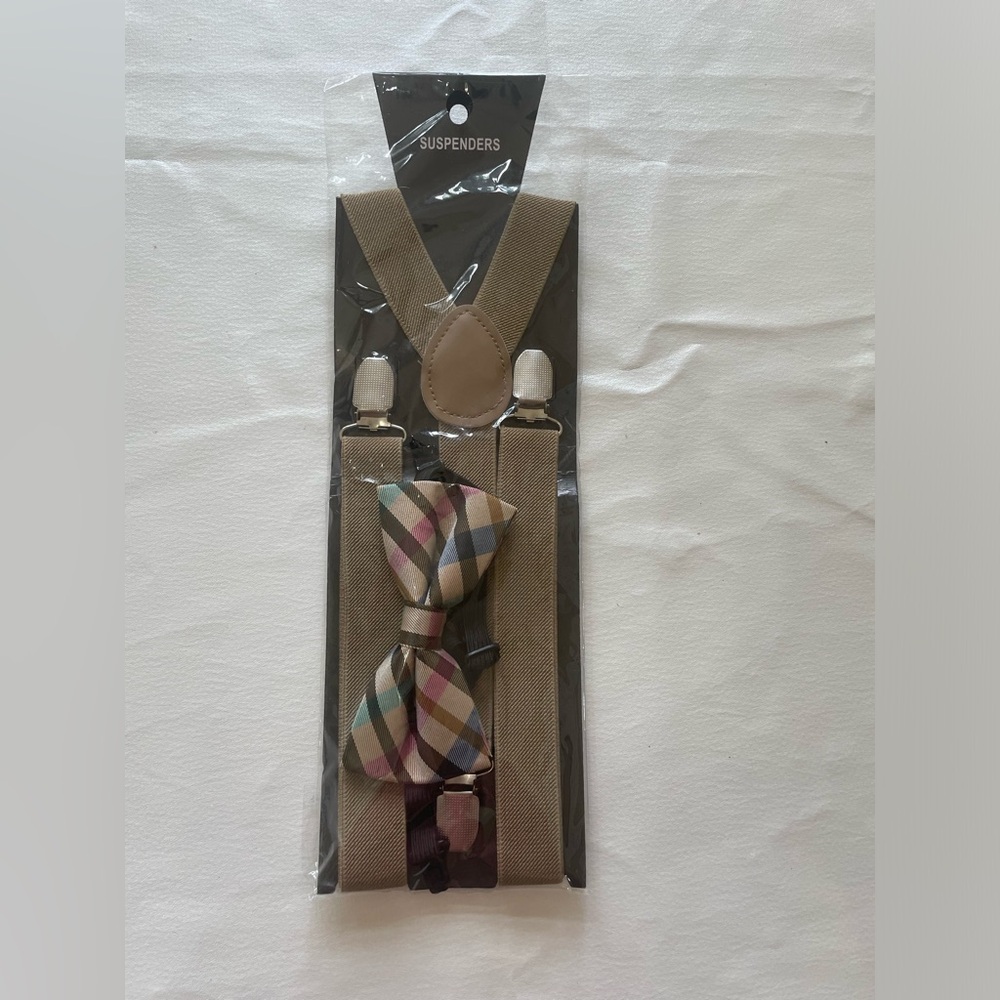 MAN of MEN Boys bow tie & suspenders set, size 6/7 brand new from Amazon
